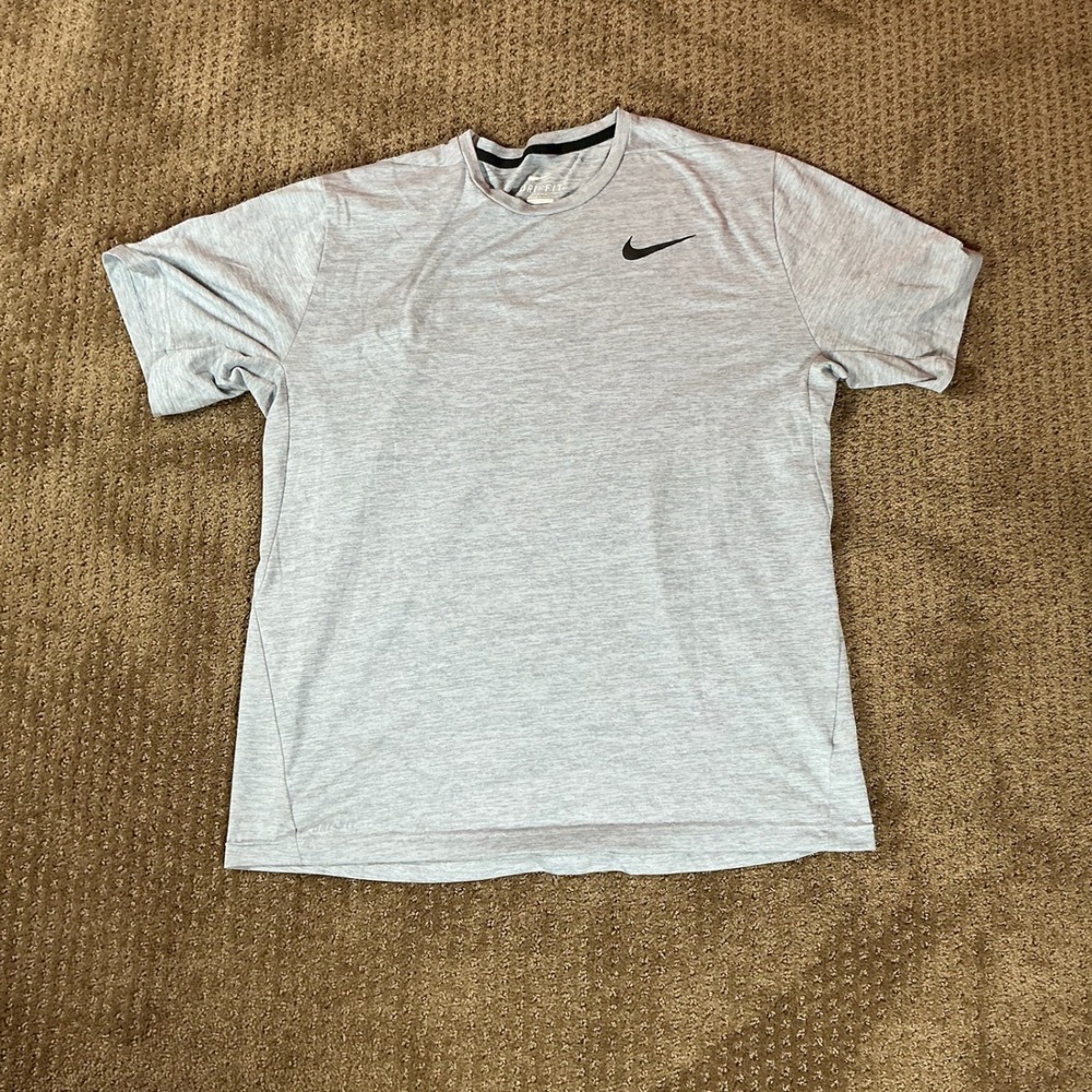 Nike Dri-FIT Shirt Mens XL Gray Short Sleeve Athletic Training Tee